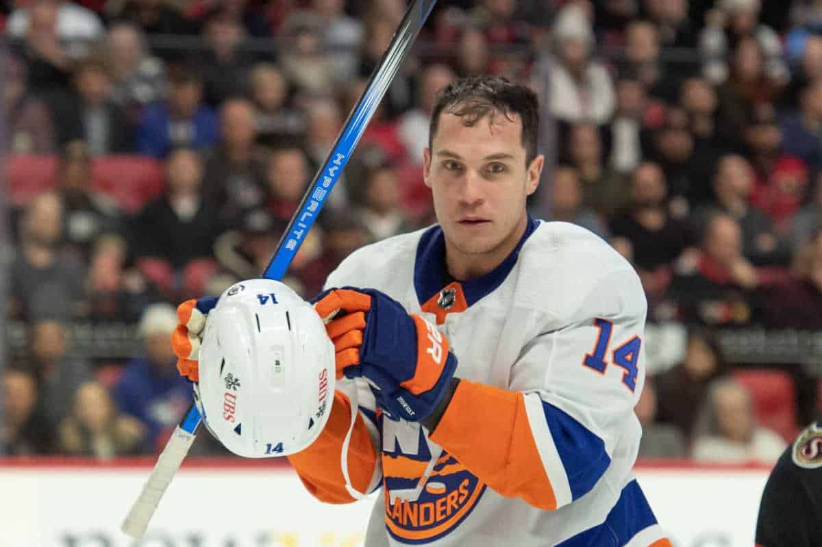 Bo Horvat injury: Islanders star suffers lower-body injury with Team Canada | amNewYork