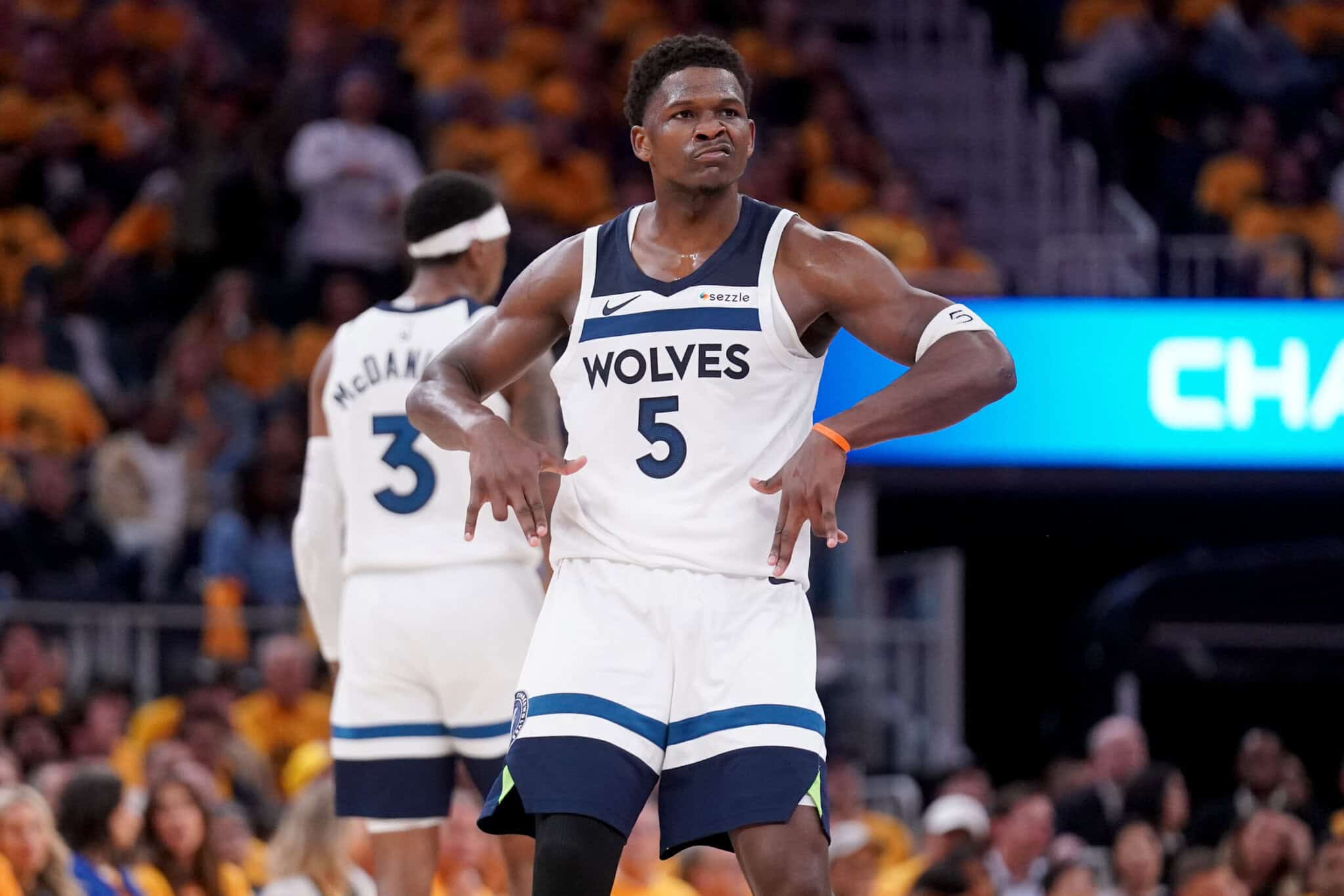 Caesars Sportsbook Promo Code: Double Winnings for MLB, NHL, Wolves-Thunder