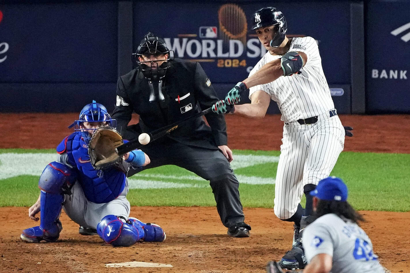 Giancarlo Stanton Says Torpedo Bat Has Nothing to do with Elbow Injuries