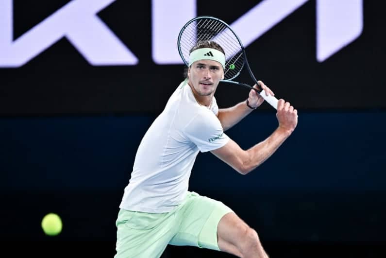 Tennis Star Alexander Zverev Lets TNT Crew Play Roulette to Try Win His $300k Watch