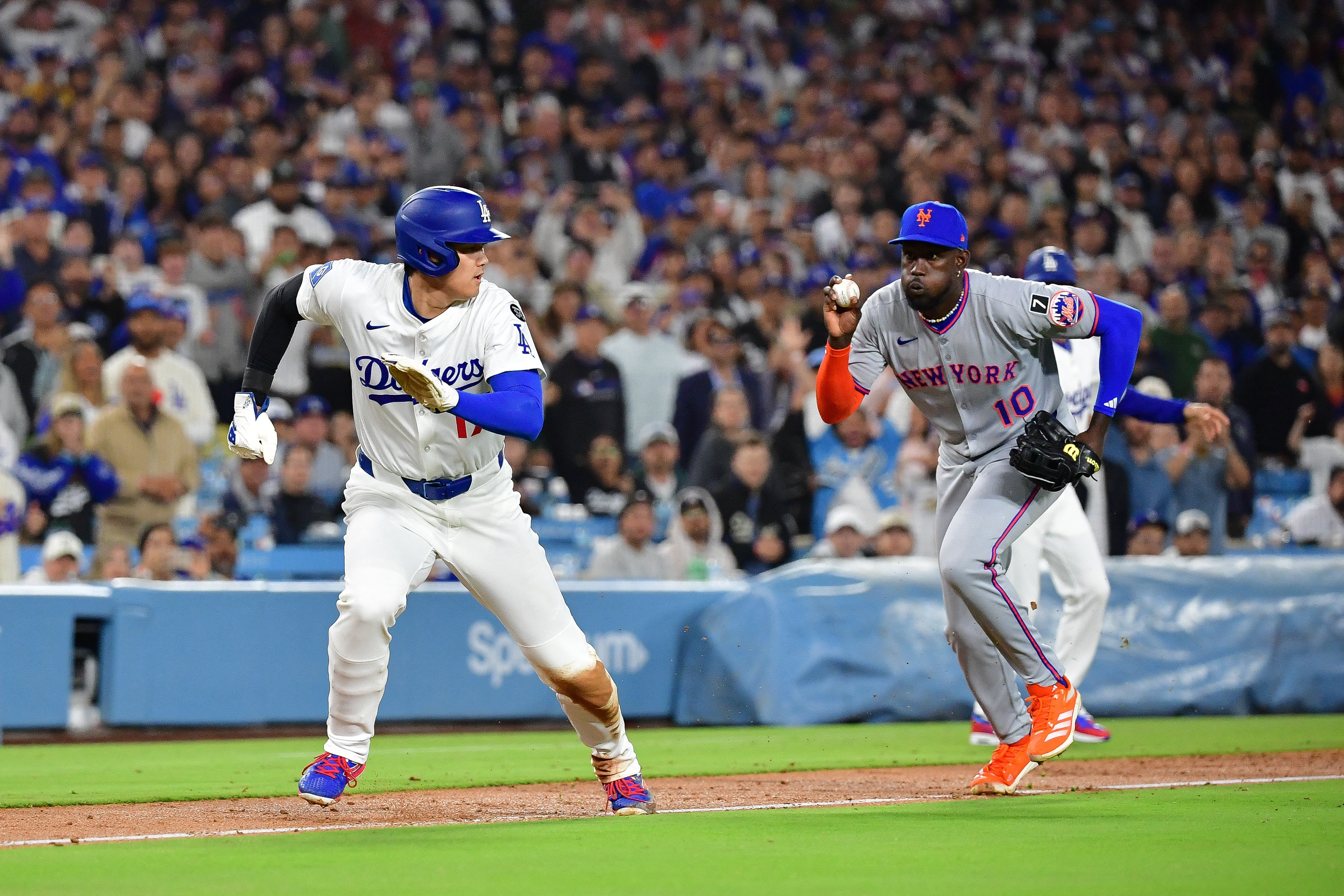 Back in the bigs, Mets' Ronny Mauricio feeling 'like the same person I was' before knee surgery 4 Ronny Mauricio rundown Mets Dodgers