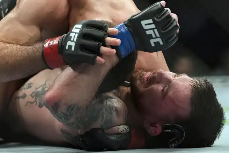 Betr Promo Code HANDLE: $35 Bonus Available Now for UFC 316, Any Game Today