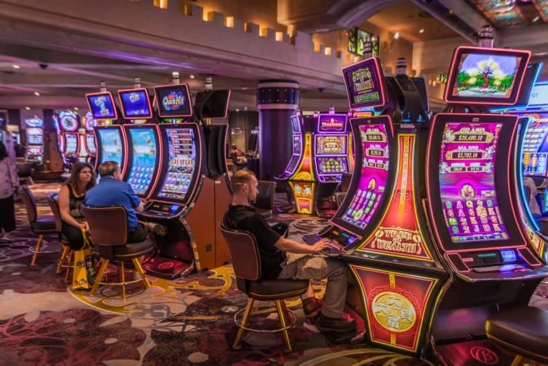 IGT-Everi Merger to Create North America’s Largest Land-Based Casino Game Machine Supplier