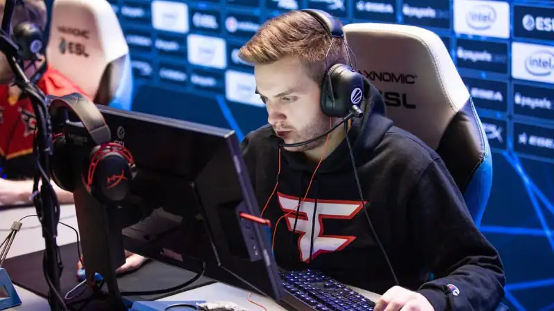 NiKo Net Worth 2025 – How CS2’s Star Made Millions?