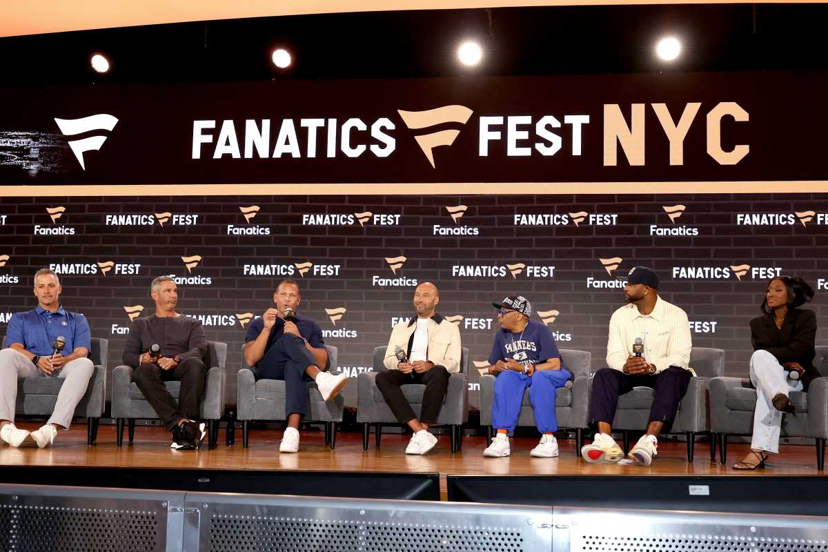 Yankees legends weigh in on loosening of facial hair rules at Fanatics Fanfest | amNewYork