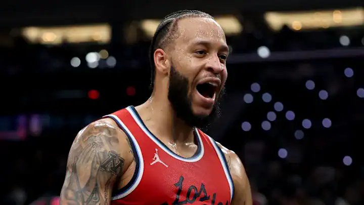 Amir Coffey, Bucks, Clippers
