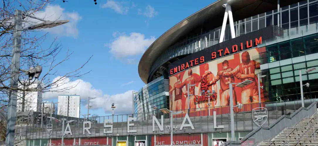 Arsenal 2025/26 home shirt giveaway