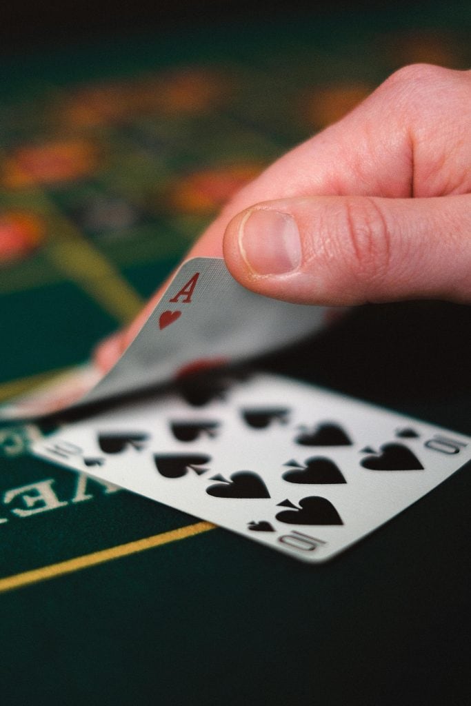 How Playing Blackjack Can Improve Your Skills for Other Casino Table Games