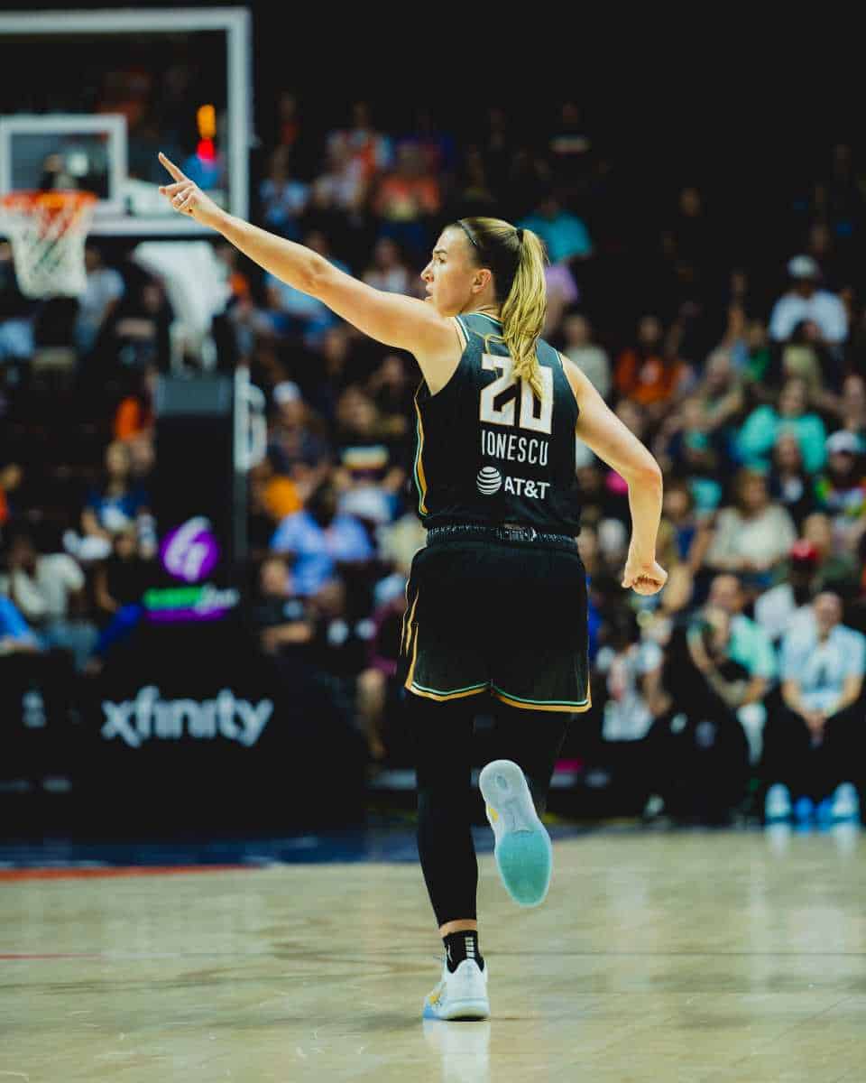 Ionescu leads Liberty to get-back win against Sun | amNewYork