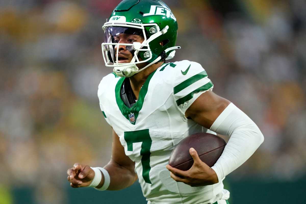 Justin Fields’ anemic preseason showing adding to Jets’ worries ahead of Week 1 | amNewYork
