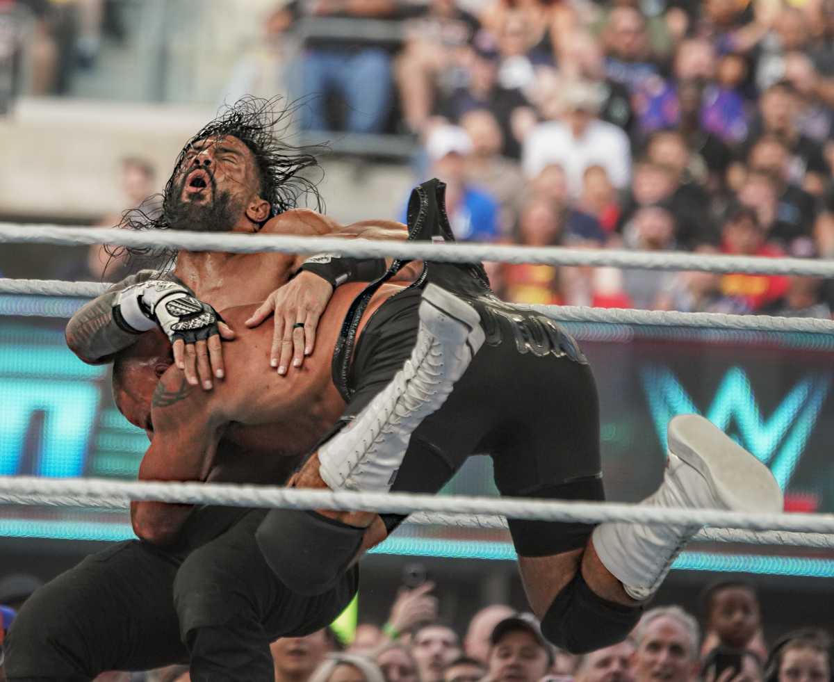 Thousands flood MetLife Stadium for first-ever two-night WWE SummerSlam 4
