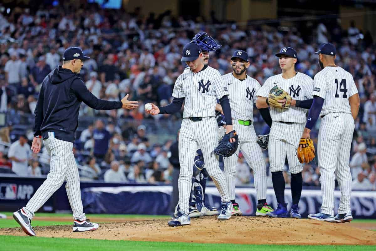 Aaron Boone keeps pressing wrong buttons with Yankees season on line | amNewYork