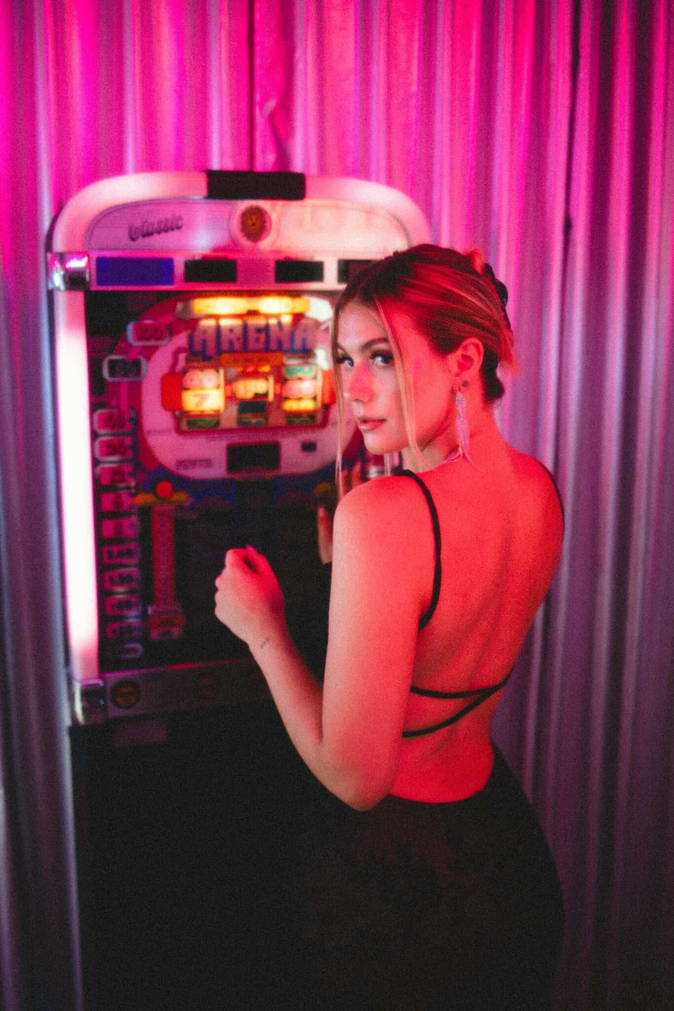 From Mechanical to Mobile: Slots’ Colorful Past