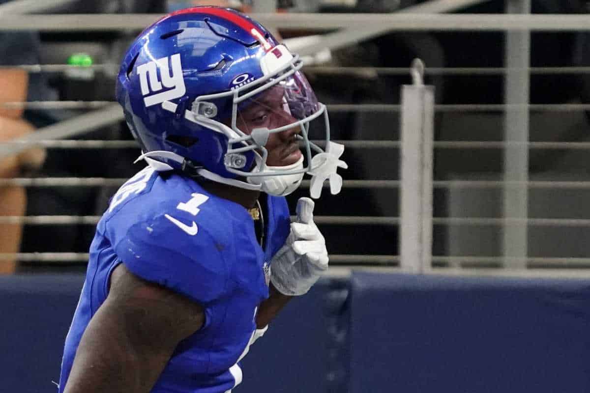 Malik Nabers injury: Giants WR leaves Week 4 with apparent knee injury | amNewYork