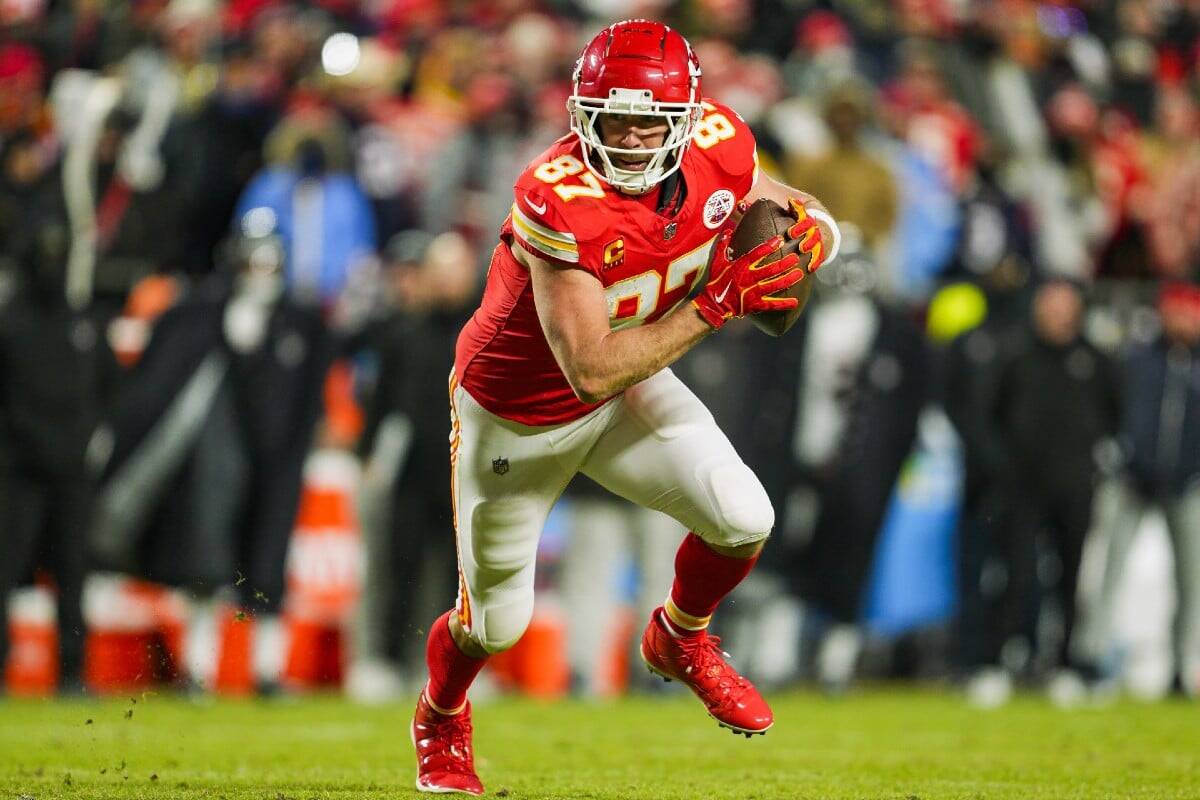 Picks and Predictions for Sunday Night: Eagles vs. Chiefs