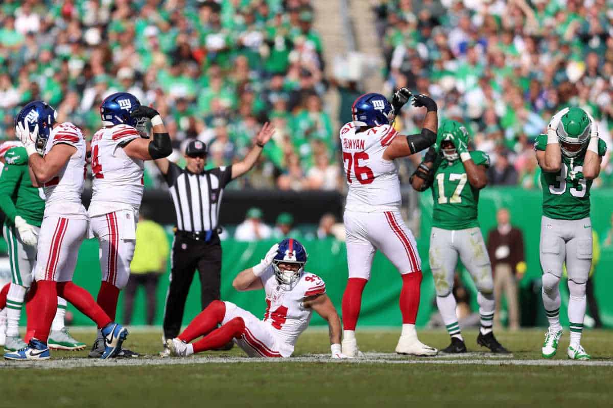 Cam Skattebo injury: Giants RB suffers severe ankle injury in Week 8 vs. Eagles | amNewYork