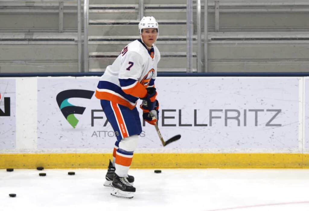 Islanders’ Maxim Tsyplakov needs to iron out ‘little details’ while facing likely benching Thursday vs. Oilers | amNewYork