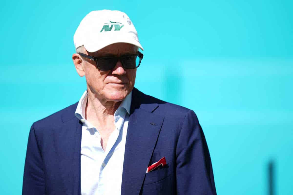 Jets owner Woody Johnson bashes Justin Fields, keeping faith in Aaron Glenn | amNewYork