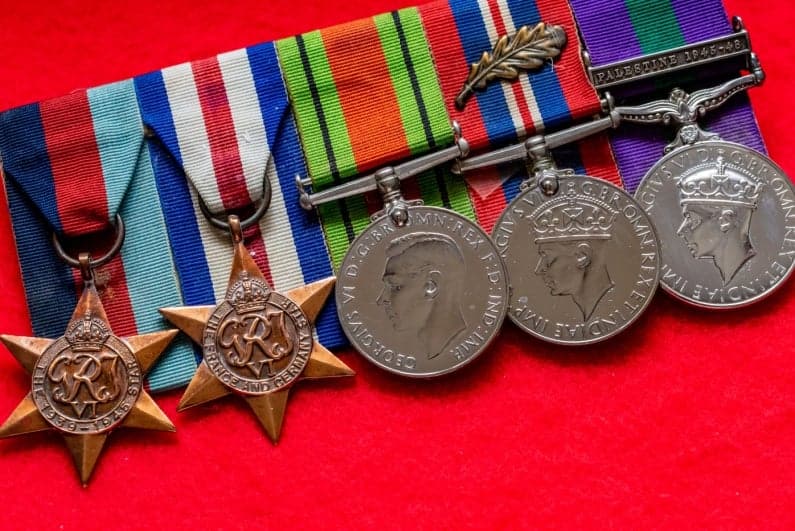 Man Faked WWII Medal Claims to Clear Gambling Debts