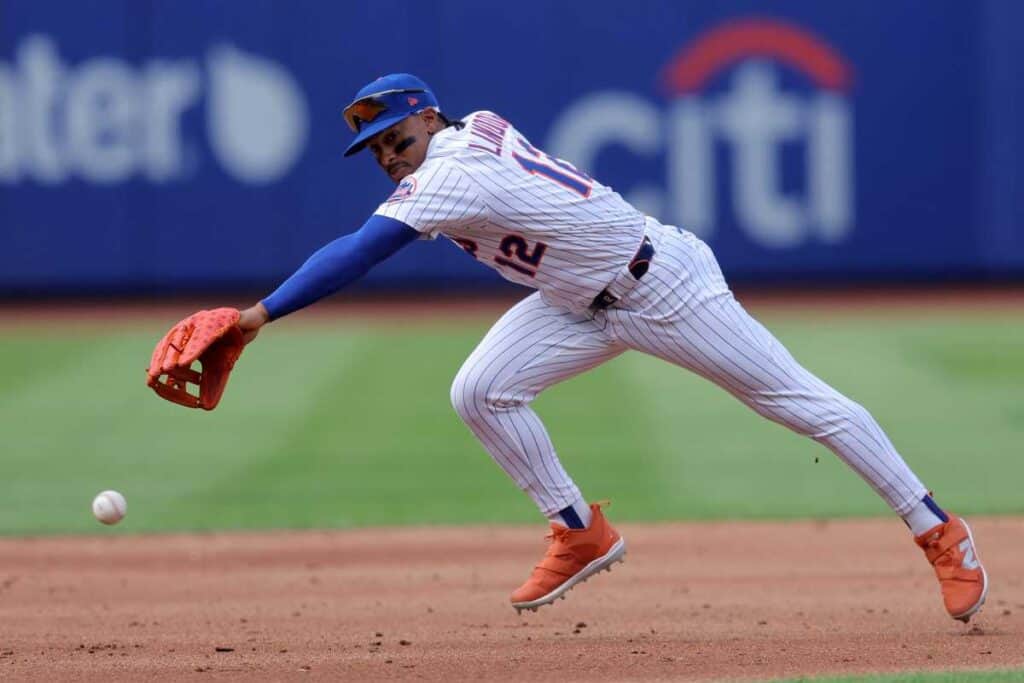 Mets’ Francisco Lindor undergoes elbow surgery, should be ready for spring training | amNewYork