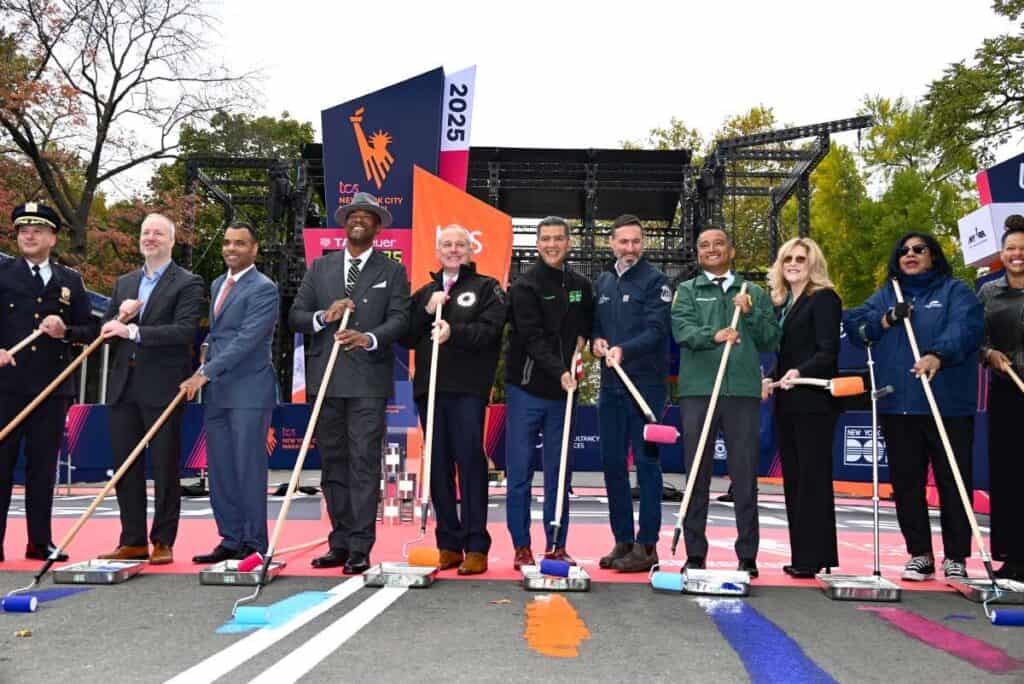 NYC MARATHON: Finish line in Central Park is ready for runners after painting ceremony | amNewYork