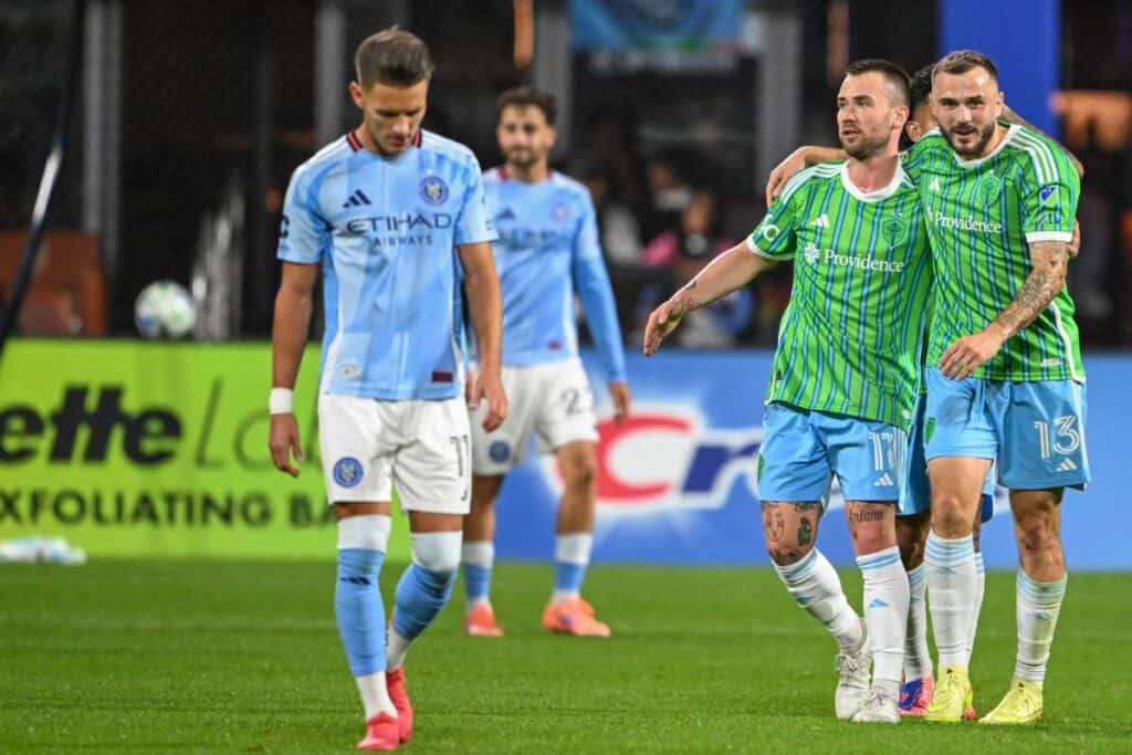 NYCFC falls late to Seattle, drops to 5th seed for MLS playoffs | amNewYork