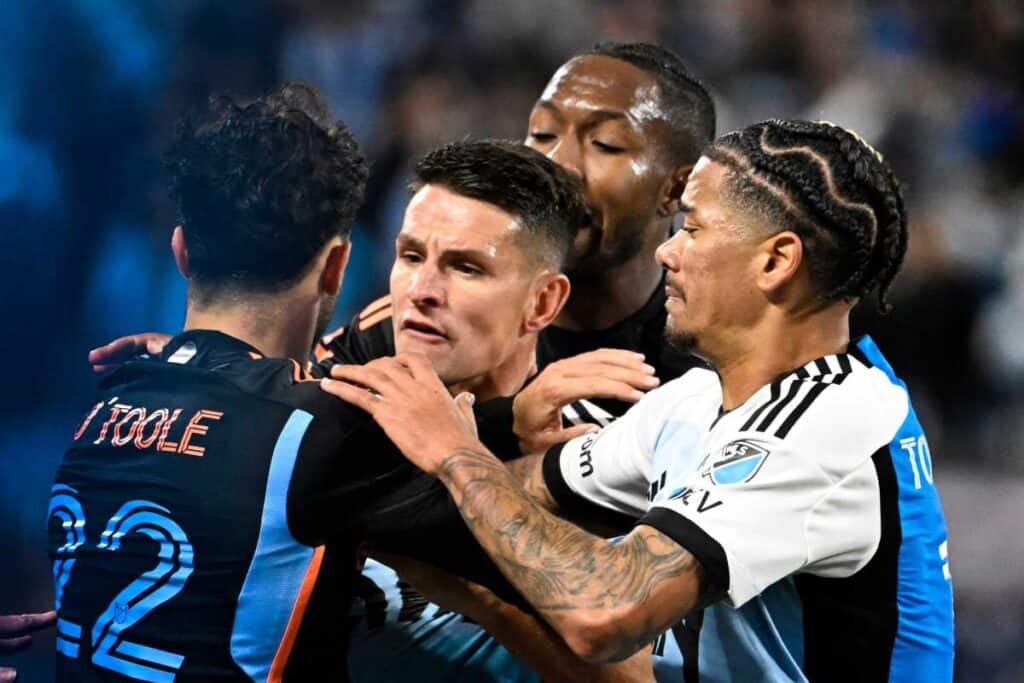 NYCFC scrap to vital Game 1 win over Charlotte in MLS 1st-round playoff series | amNewYork