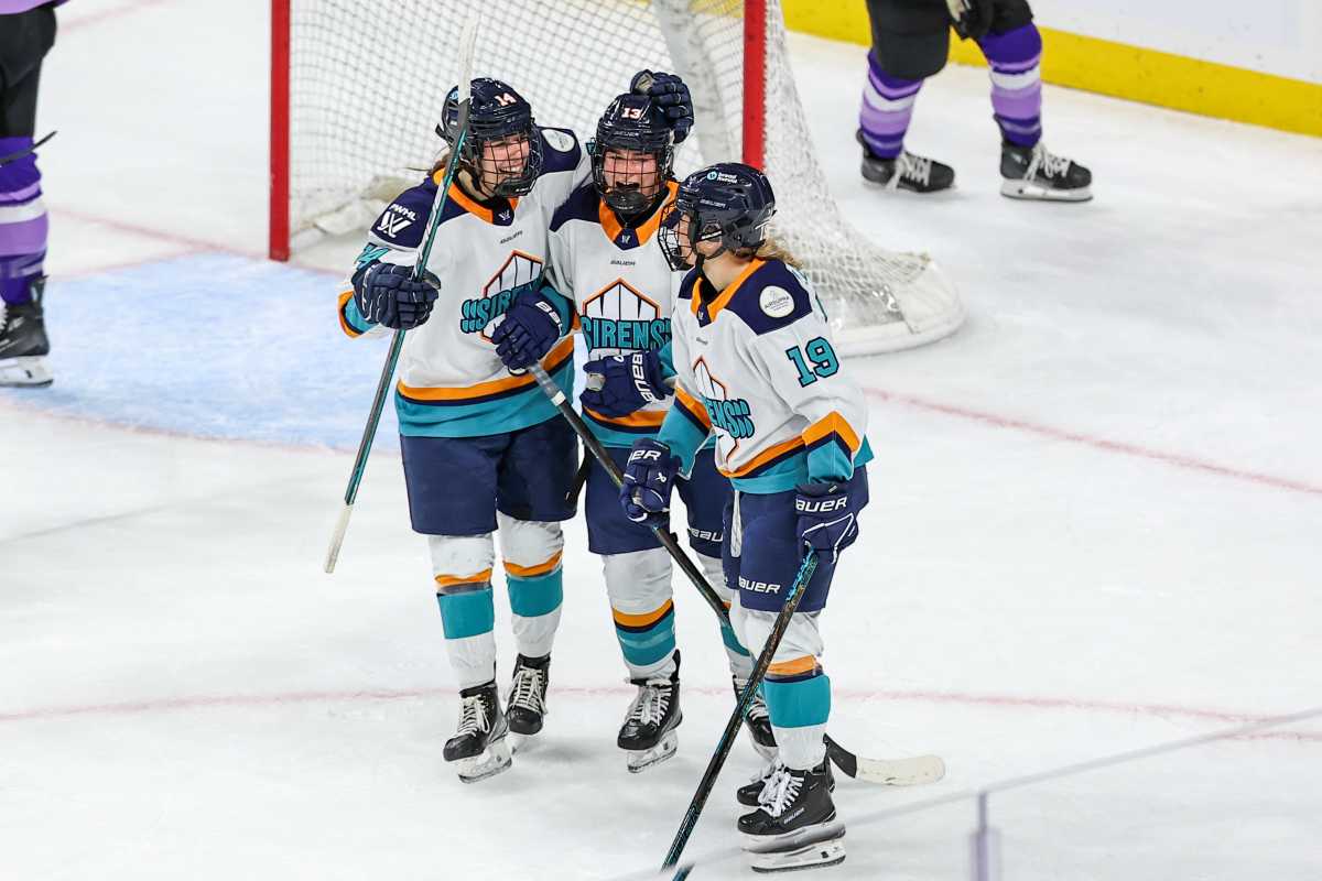 PWHL returns to New York, Sirens unveil 2025-26 schedule | amNewYork