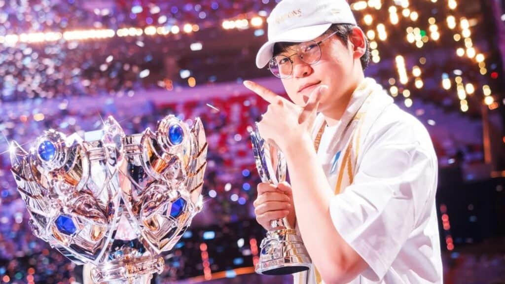 Gumayusi Bids Farewell to T1 After Worlds Victory