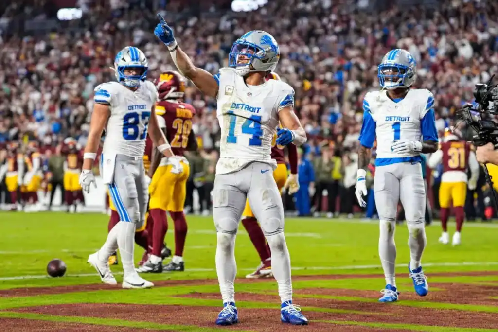 Lions vs. Eagles Anytime Touchdown Odds & NFL Betting Promos for SNF