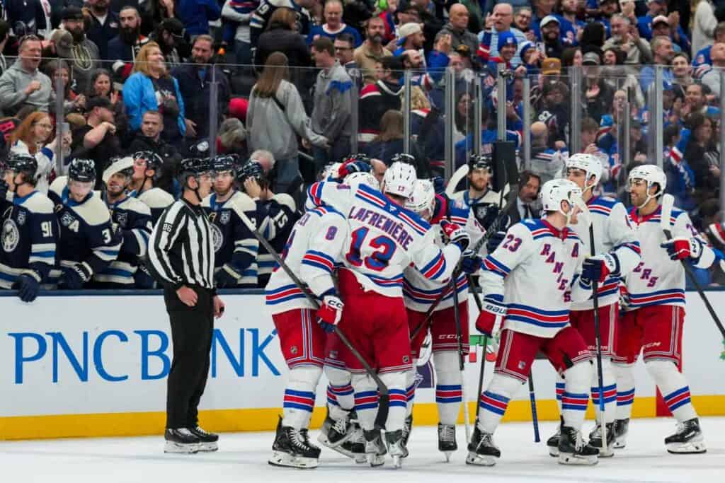 Rangers notebook: Another road win, power play stays hot, remembering Larry Brooks | amNewYork