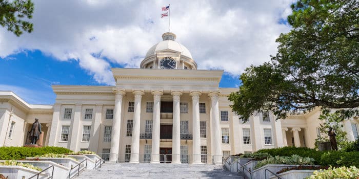 Alabama Lt Gov. Hopeful Says He Is All For Lottery