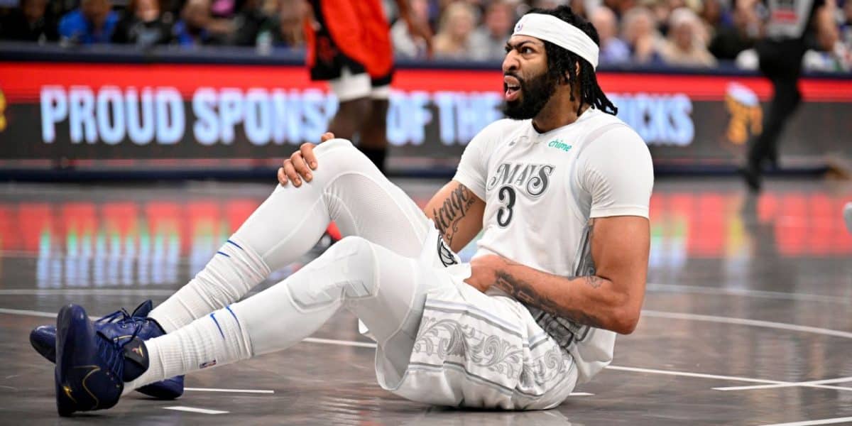 Anthony Davis, Mavs