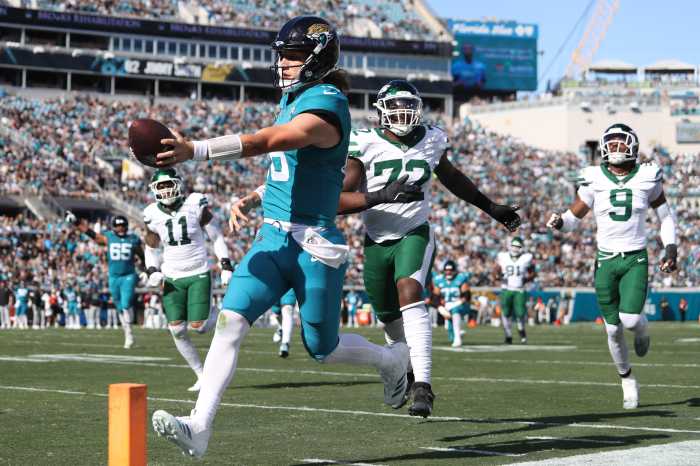 NFL survivor guide: Top 3 picks to play in Week 17 2 Trevor Lawrence TD Jaguars Jets
