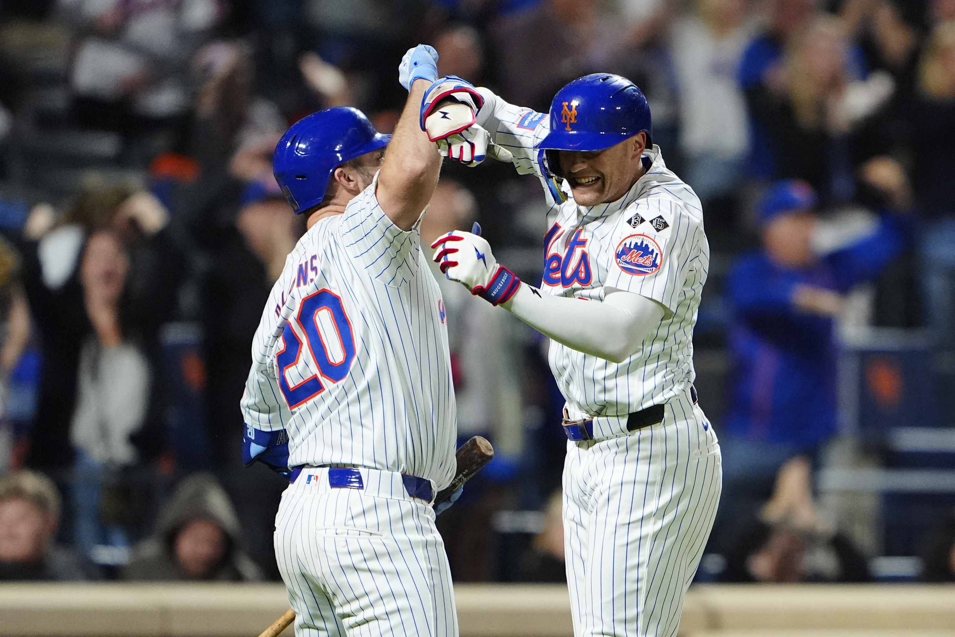 Pete Alonso latest: Mets still have chance to secure at least one long-tenured free agent 2 Brandon Nimmo Pete Alonso celebrate home run Mets