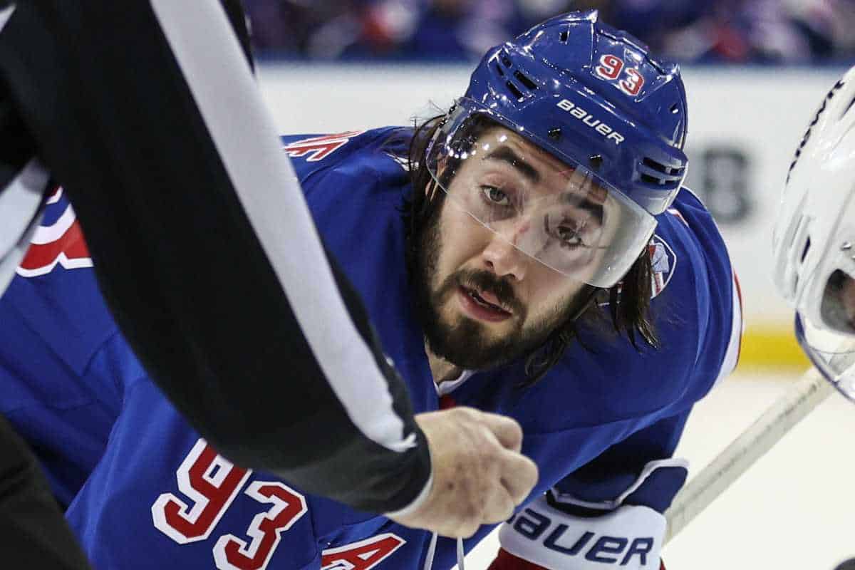 Rangers’ Mika Zibanejad benched for Chris Kreider’s return after missing team meeting – amNewYork