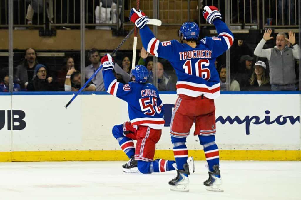 Scenes at the Garden: Rangers complete late comeback to beat Stars in overtime | amNewYork