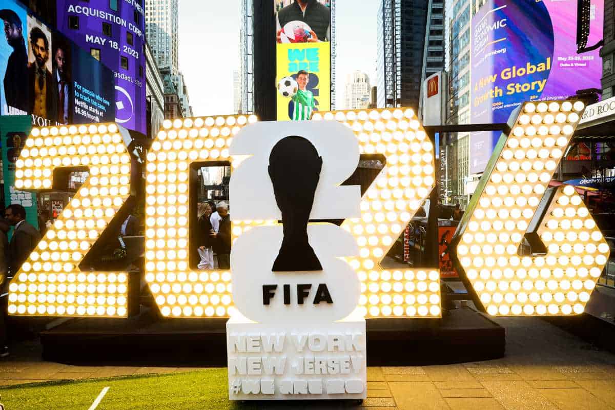 US Soccer packs out Times Square for World Cup Draw | amNewYork