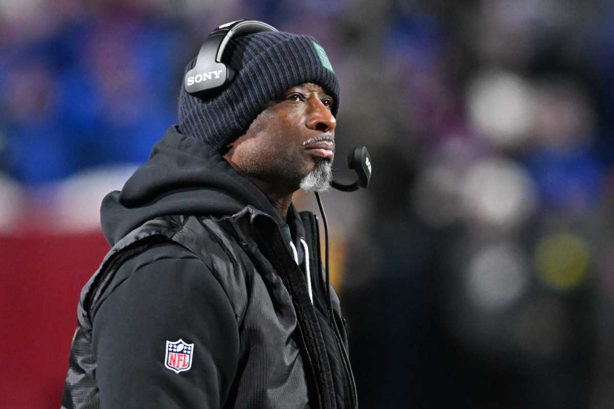 Aaron Glenn shoulders blame for Jets’ horrendous season: ‘I let the organization down’