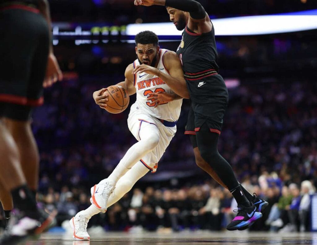Are the Knicks a better team when Karl-Anthony Towns is not on the floor?
