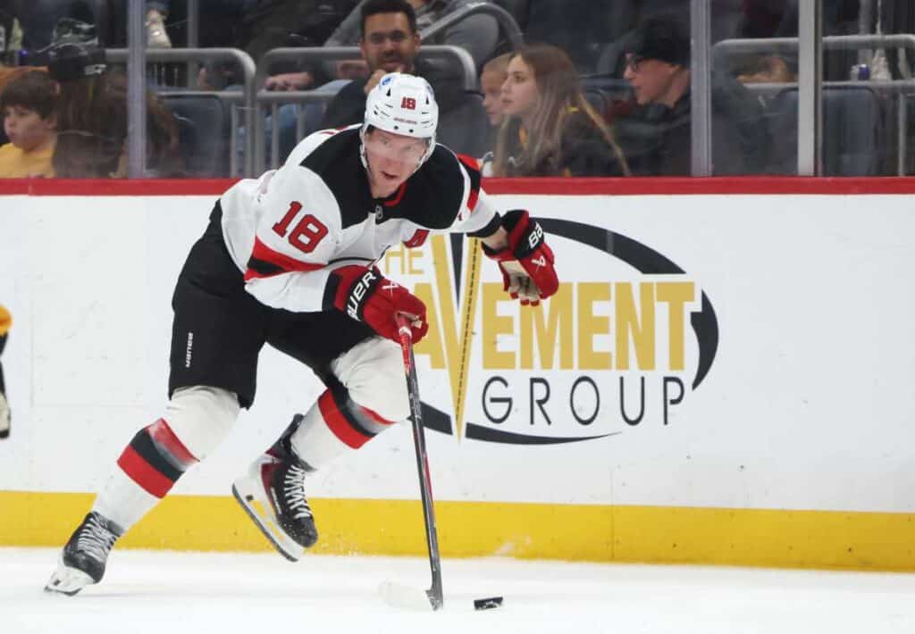 Islanders acquire Ondrej Palat, picks from Devils for Max Tsyplakov