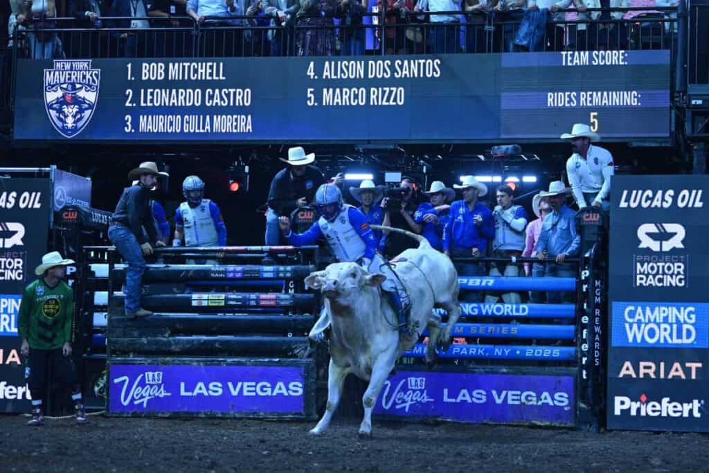 Professional Bull Riding and New York Mavericks to return to Madison Square Garden for three-day buck-off
