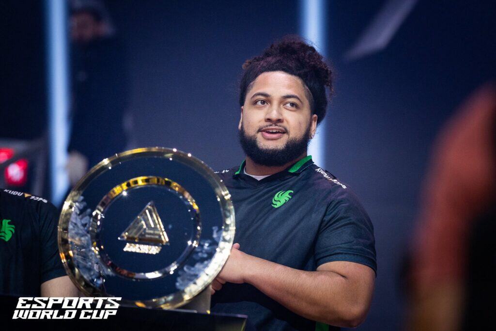 WSOW Champion Hisoka Switches from Warzone to Call of Duty Challengers