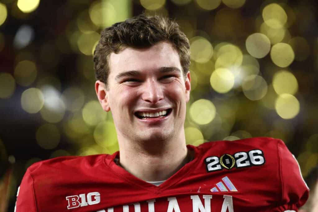 2026 NFL Mock Draft 1.0: Mendoza headlines a defensive-heavy 1st round