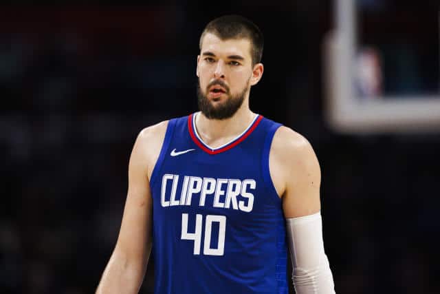 Clippers trade center Ivica Zubac to the Pacers
