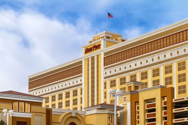 Estate of Man Who Died of Legionnaires’ Disease Sues Two Vegas Casino Resorts 