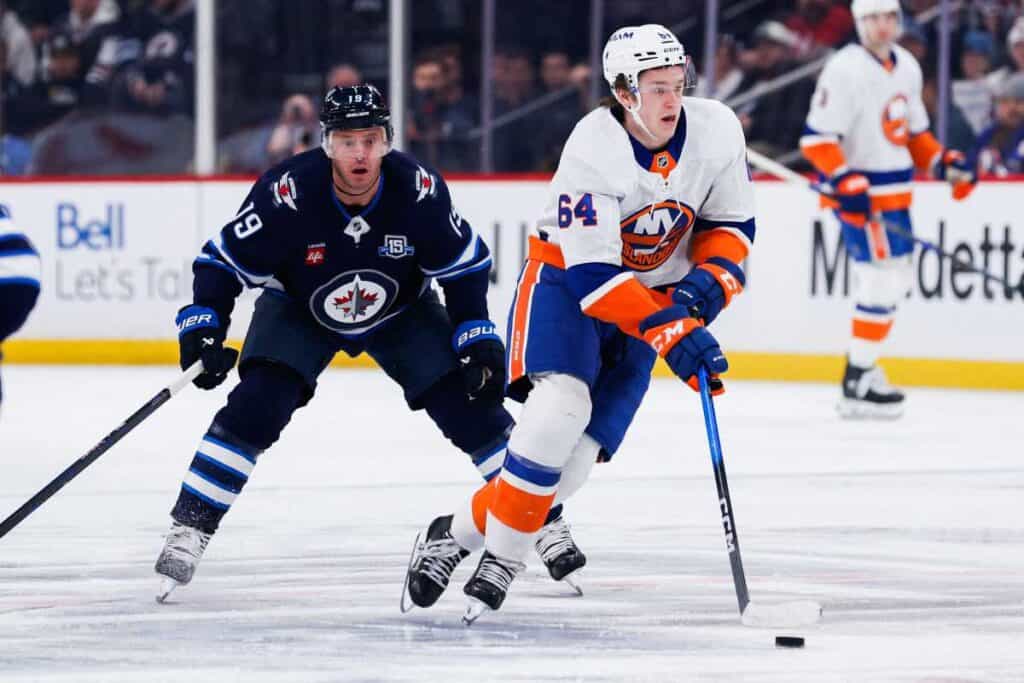 Islanders’ Cal Ritchie back ahead of schedule for pre-Olympic finale | amNewYork