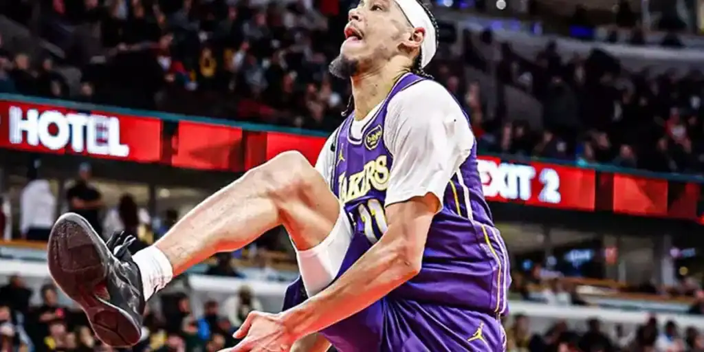 Jaxson Hayes, Carter Bryant accept invitations to NBA Slam Dunk Contest