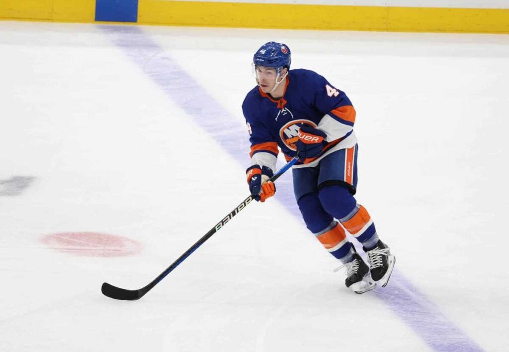 Jean-Gabriel Pageau relishing ‘something special’ brewing with Islanders amid latest bout of trade rumors