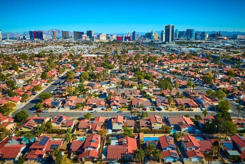 Las Vegas Strip Hotels, Luxury Outlets Slash Room Rates for Super Bowl